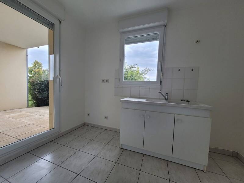 Maison à louer, 44m², LEVES