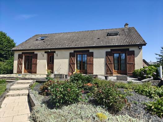Maison à vendre 222 500 € 5 pièces 4 chambres 131 m² 3 067 m² de terrain Orbec 14290