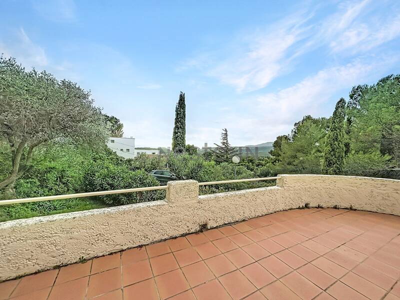 Maison à louer, 73m², CASSIS
