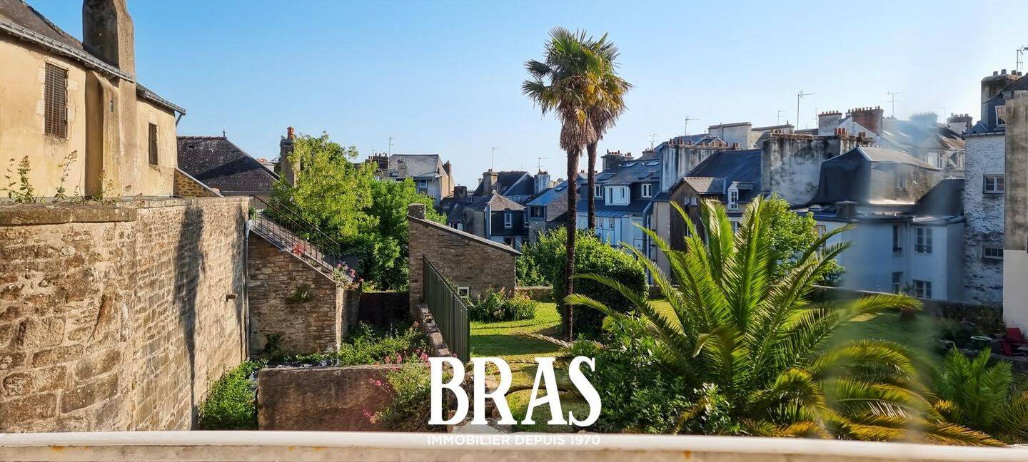 Maison à louer, 211m², VANNES