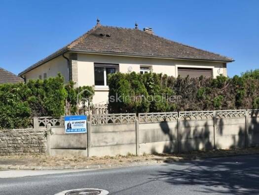 Maison à vendre 168 000 € 4 pièces 3 chambres 77 m² Sainte-Mère-Église 50480
