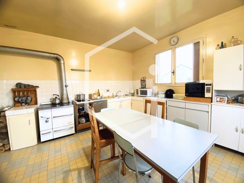 Maison à vendre, 147m², SAINT AMAND EN PUISAYE