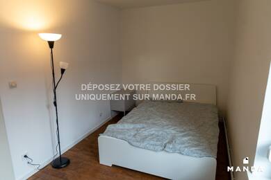 Appartement à louer 440 € 5 pièces 4 chambres RDC Wazemmes Lille 59000