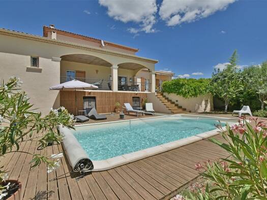 Villa à vendre 559 000 € 7 pièces 6 chambres 211 m² 1 221 m² de terrain Nages-et-Solorgues 30114