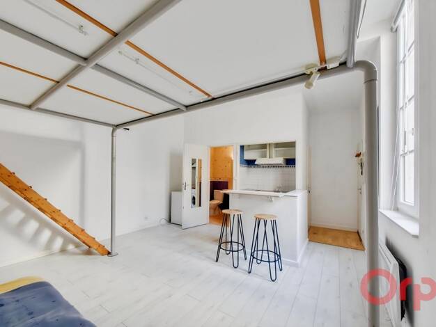 Appartement à vendre 129 800 € 1 pièce 23 m² Étage 1/3 Centre Ville La Rochelle 17000