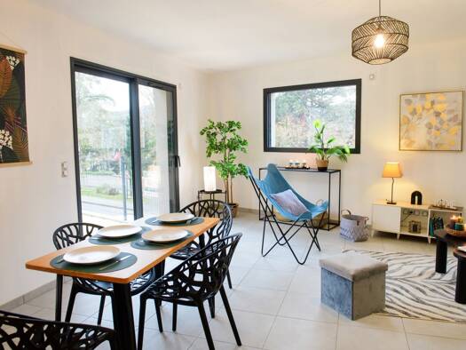 Appartement à vendre 380 000 € 4 pièces 3 chambres 85 m² Étage 1/1 La Fouillouse 42480