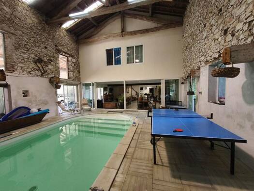 Ferme à vendre 749 000 € 12 pièces 5 chambres 350 m² 8 700 m² de terrain Lagarrigue 81090