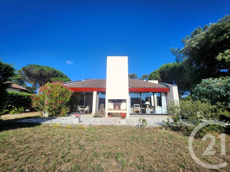 Maison à vendre, 220m², VENDAYS MONTALIVET