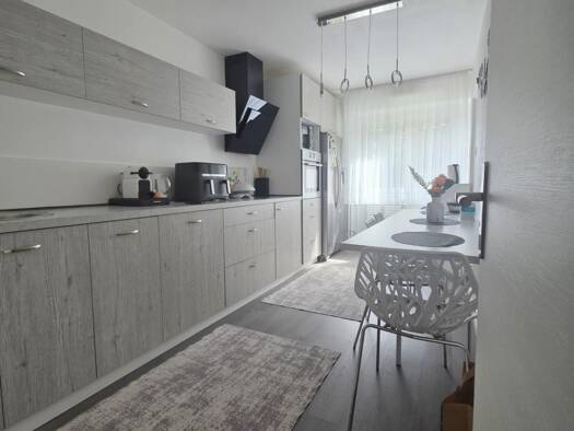 Appartement à vendre 110 000 € 3 pièces 2 chambres 65 m² Étage 2/12 Champ Perdrix Dijon 21000