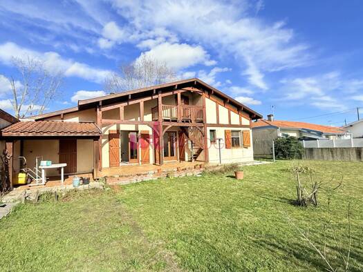 Maison à vendre 349 000 € 5 pièces 2 chambres 111,5 m² 560 m² de terrain Est Saint-Vincent-de-Tyrosse 40230