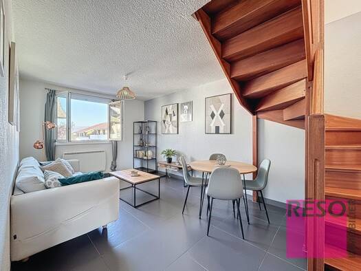 Appartement à vendre 280 000 € 2 pièces 2 chambres 40,9 m² Étage 1/1 Archamps 74160