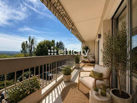 Appartement à vendre 365 000 € 3 pièces 2 chambres 95 m² Étage 1/6 Alagniers Sud Rillieux-la-Pape 69140