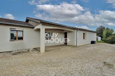 Villa à vendre 215 000 € 6 pièces 4 chambres 111 m² 1 800 m² de terrain Les Trois Chateaux 39160