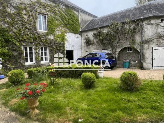Maison à vendre 383 000 € 8 pièces 6 chambres 238,1 m² 1 529 m² de terrain Fresnay-sur-Sarthe 72130