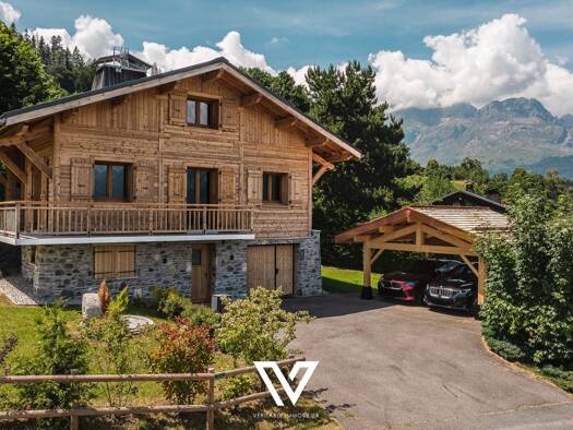 Chalet à vendre 1 490 000 € 5 pièces 3 chambres 147,76 m² 785 m² de terrain Combloux 74920