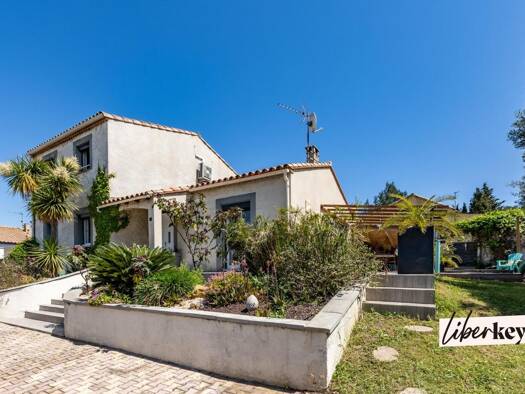 Maison à vendre 379 900 € 5 pièces 4 chambres 135 m² 770 m² de terrain Vinassan 11110