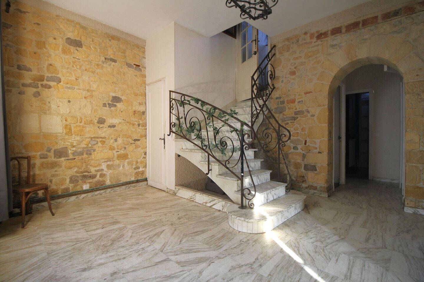 Maison à vendre, 152m², GOURDON