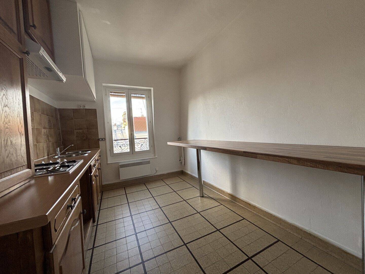 Maison à louer, 46m², LEVALLOIS PERRET