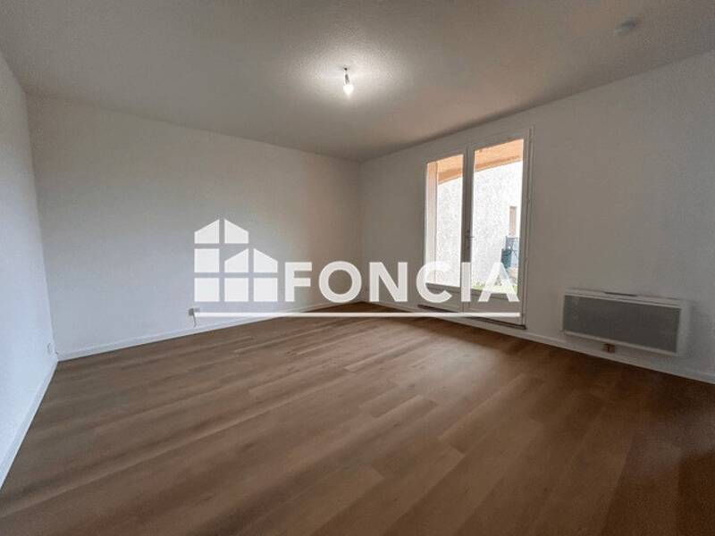 Maison à louer, 27m², LA CRAU