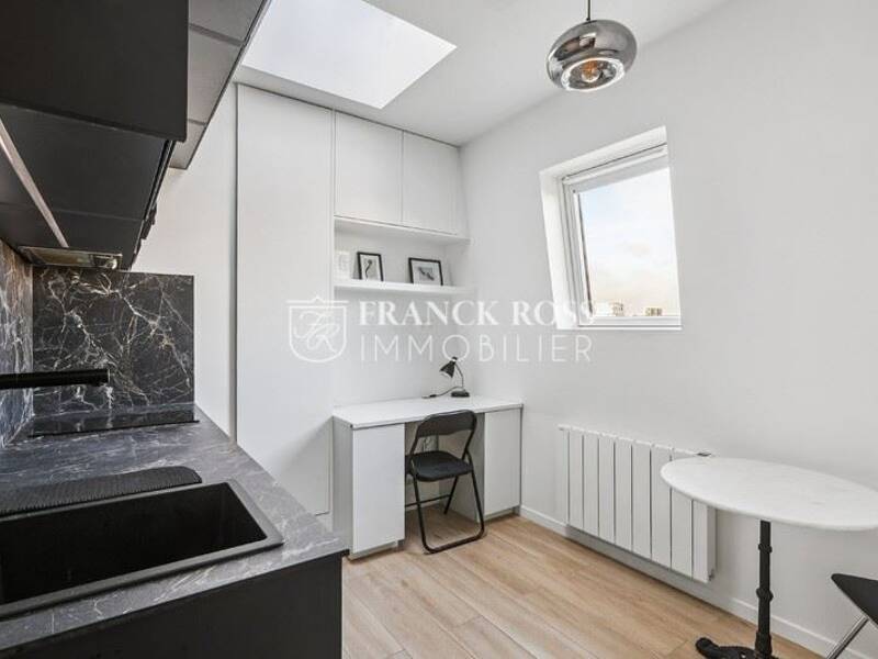 Maison à louer, 15m², PARIS 17E