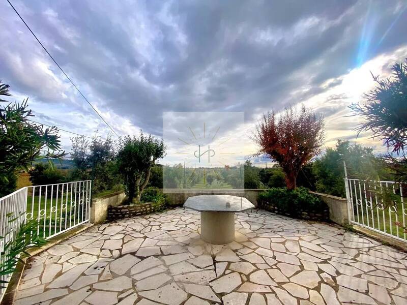 Maison à vendre, 130m², SUZE LA ROUSSE