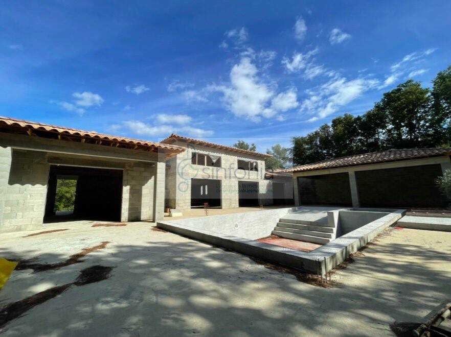 Maison à vendre, 269m², SAINTE ANASTASIE