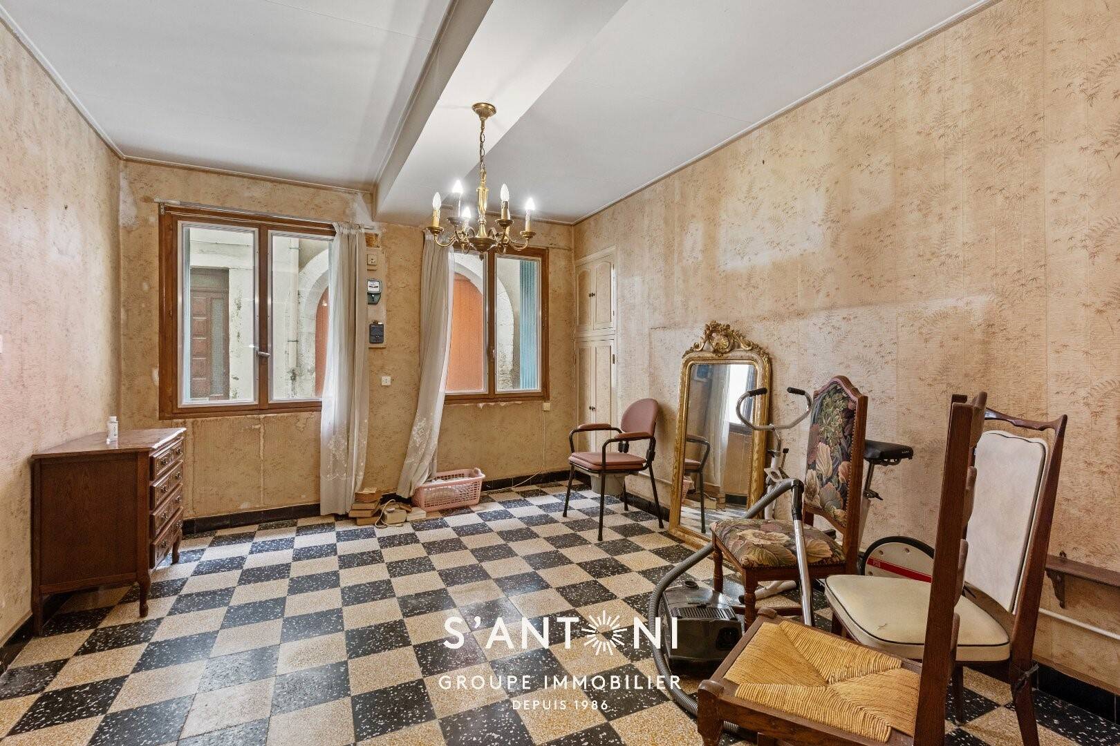 Maison à vendre, 170m², VILLENEUVE LES BEZIERS