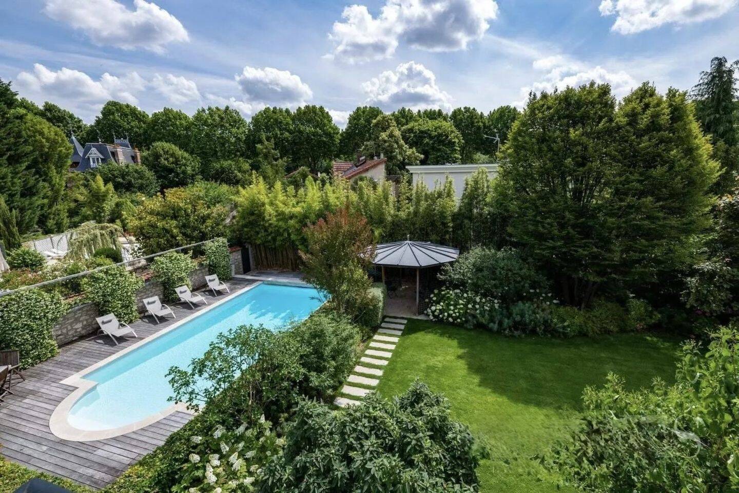 Maison à vendre, 290m², SAINT MAUR DES FOSSES