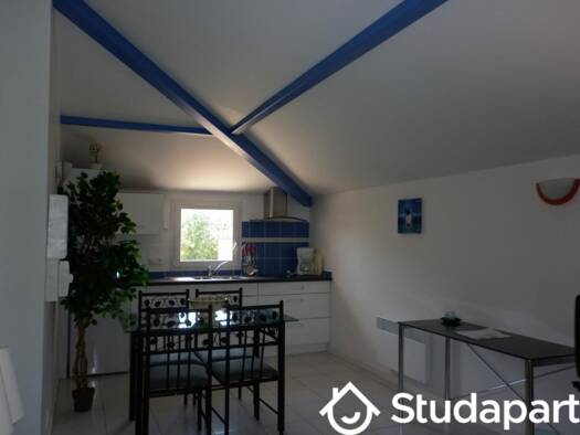 Appartement à louer 680 € 1 pièce 23 m² RDC Hôpitaux-Facultés Montpellier 34090