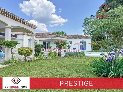 Maison de plain-pied à vendre 449 000 € 6 pièces 3 chambres 140 m² 3 276 m² de terrain Saint Leon sur l Isle 24110