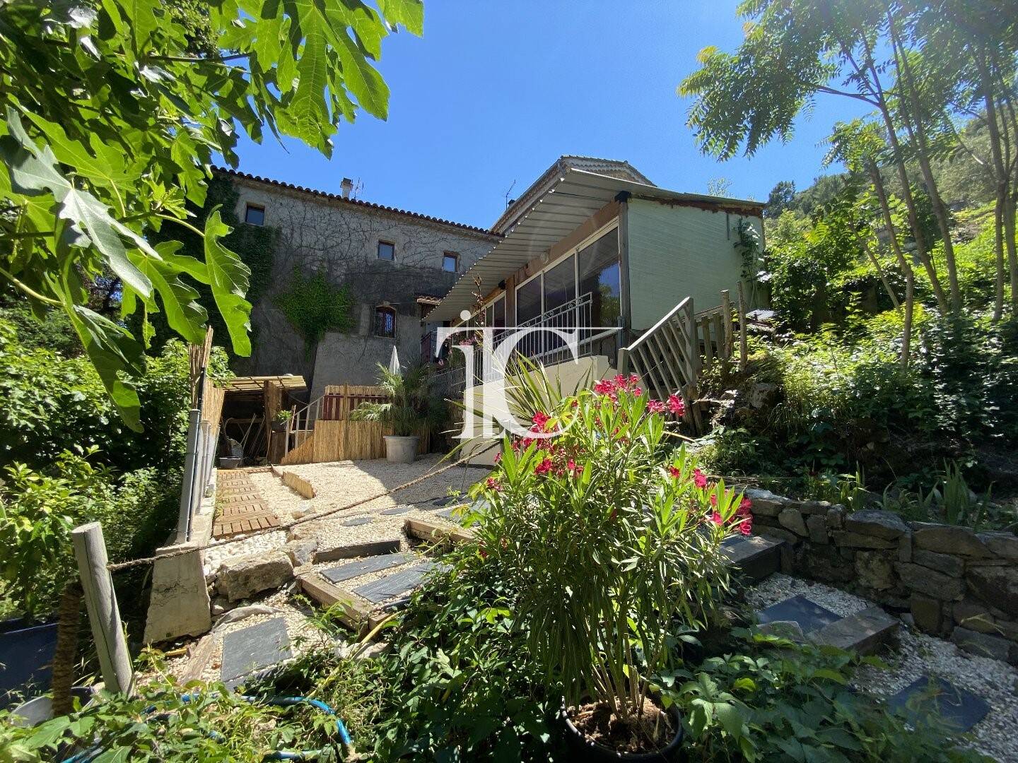 Maison à vendre, 135m², MOLIERES SUR CEZE