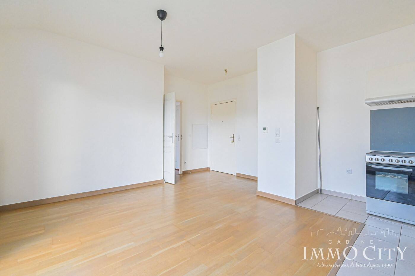 Maison à louer, 47m², VILLENEUVE LE ROI