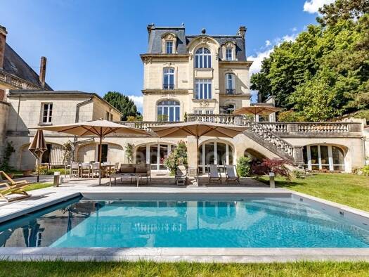 Maison à vendre 1 300 000 € 12 pièces 6 chambres 396 m² 1 430 m² de terrain Centre Soissons 02200
