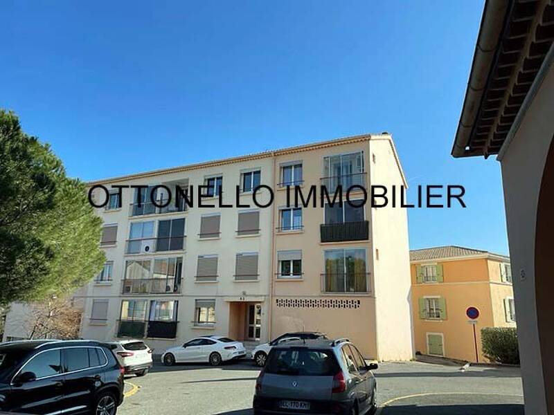 Maison à louer, 54m², PUGET SUR ARGENS