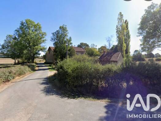 Maison à vendre 150 530 € 7 pièces 3 chambres 121 m² 20 265 m² de terrain Mornay 71220
