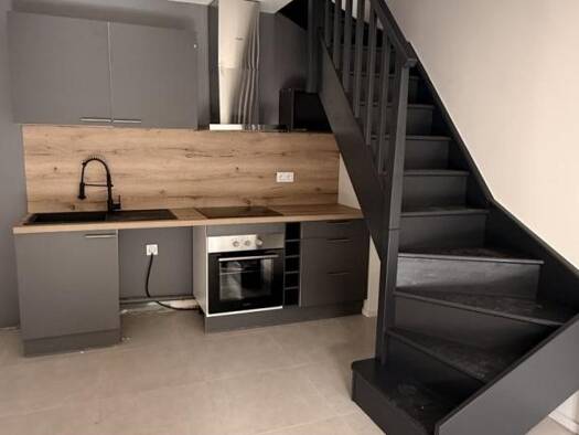 Maison à louer 820 € 3 pièces 1 chambre 56 m² Vaulnaveys-le-Haut 38410