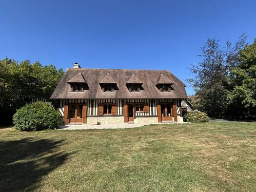 Maison à vendre 680 000 € 6 pièces 4 chambres 122 m² 6 400 m² de terrain Pont-l'Évêque 14130