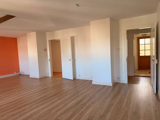 Duplex à vendre 197 000 € 7 pièces 4 chambres 160 m² Étage 3/4 Europe Nouveau Bassin-Centre Mulhouse 68100