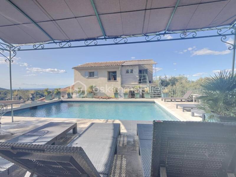 Maison à vendre, 176m², MENERBES