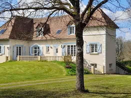 Maison à vendre 525 000 € 8 pièces 5 chambres 225 m² 7 500 m² de terrain La Croix-en-Touraine 37150