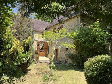 Maison à vendre 265 000 € 3 pièces 2 chambres 98 m² 18 885 m² de terrain Nanthiat 24800