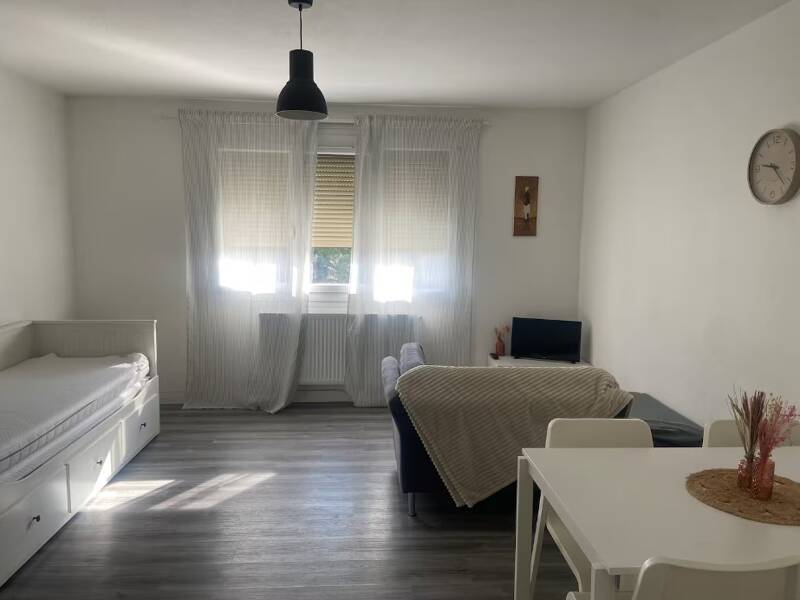 Maison à louer, 29m², PONT EVEQUE