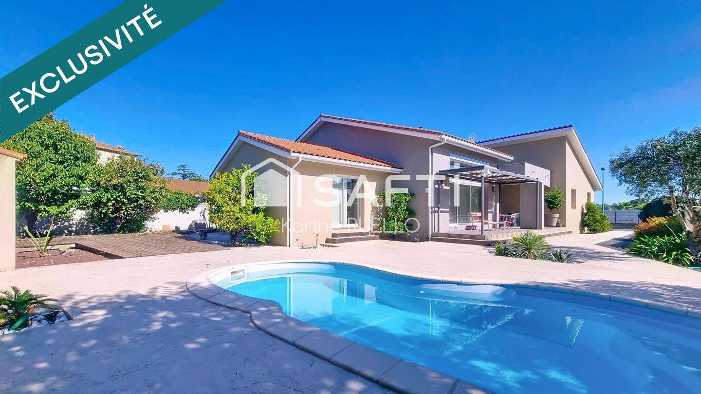 Maison à vendre, 212m², SAINT JEAN LASSEILLE