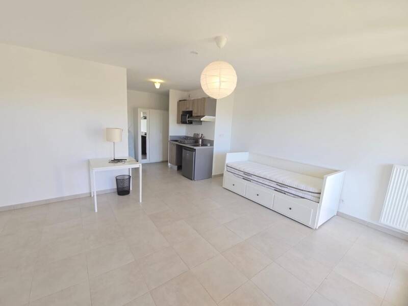 Maison à louer, 32m², MARSEILLE 10E