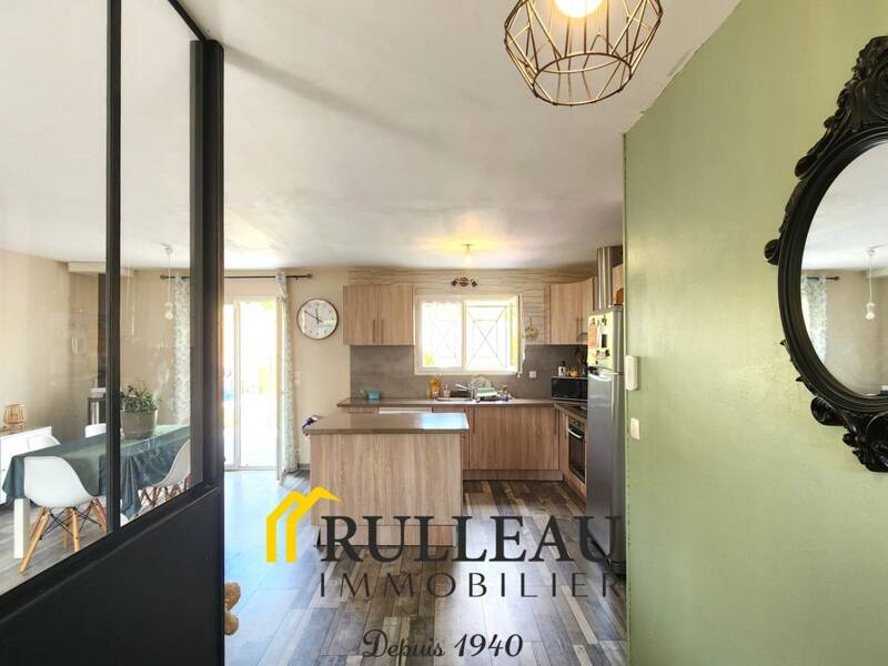 Maison à vendre, 106m², SAINT YZAN DE SOUDIAC