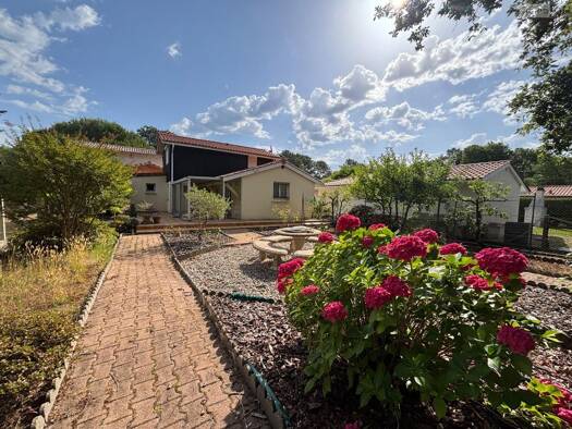 Maison à vendre 567 000 € 4 pièces 3 chambres 94 m² 300 m² de terrain Centre Cap Ferret Lège-Cap-Ferret 33950