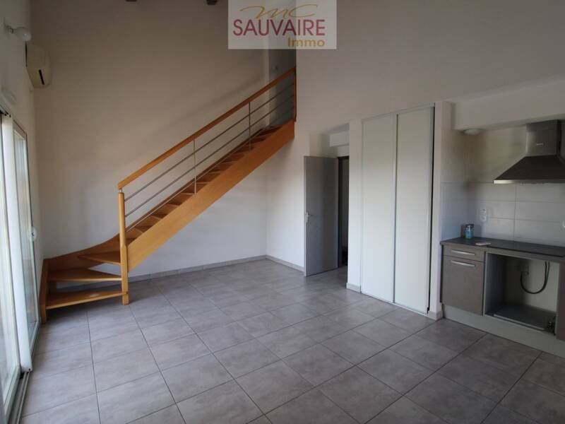 Maison à louer, 59m², SAINT LAURENT DE LA SALANQUE