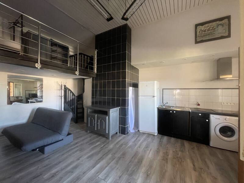 Maison à louer, 39m², PEYPIN