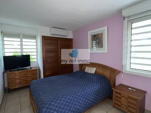 Appartement à louer 1 600 € 3 pièces 2 chambres 68,3 m² Étage 1/2 Le Gosier 97190