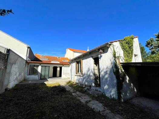 Maison à vendre 472 500 € 4 pièces 3 chambres 105 m² 272 m² de terrain Le Genette La Rochelle 17000